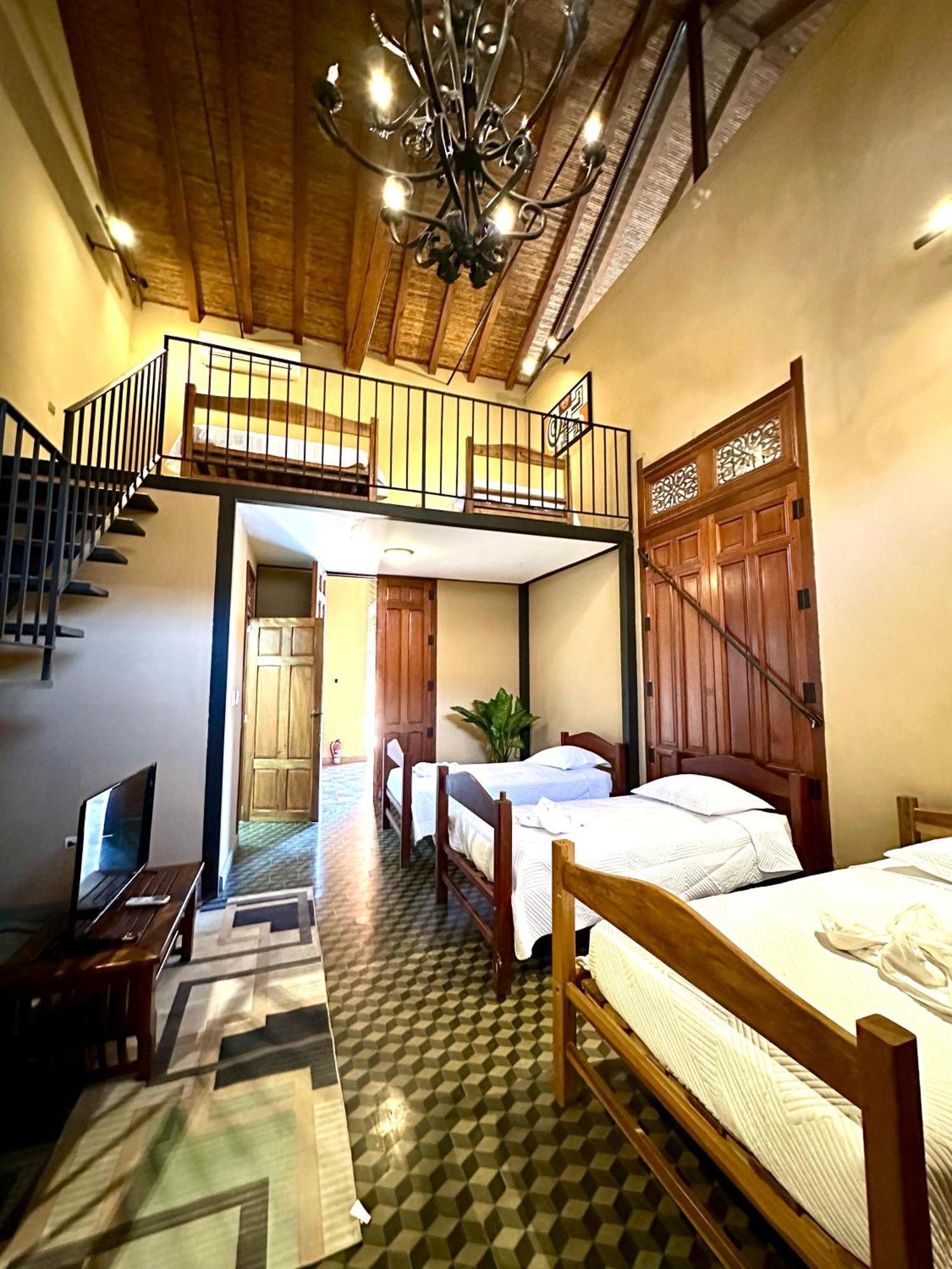 Hotel Colonial Victonella Granada Exteriér fotografie