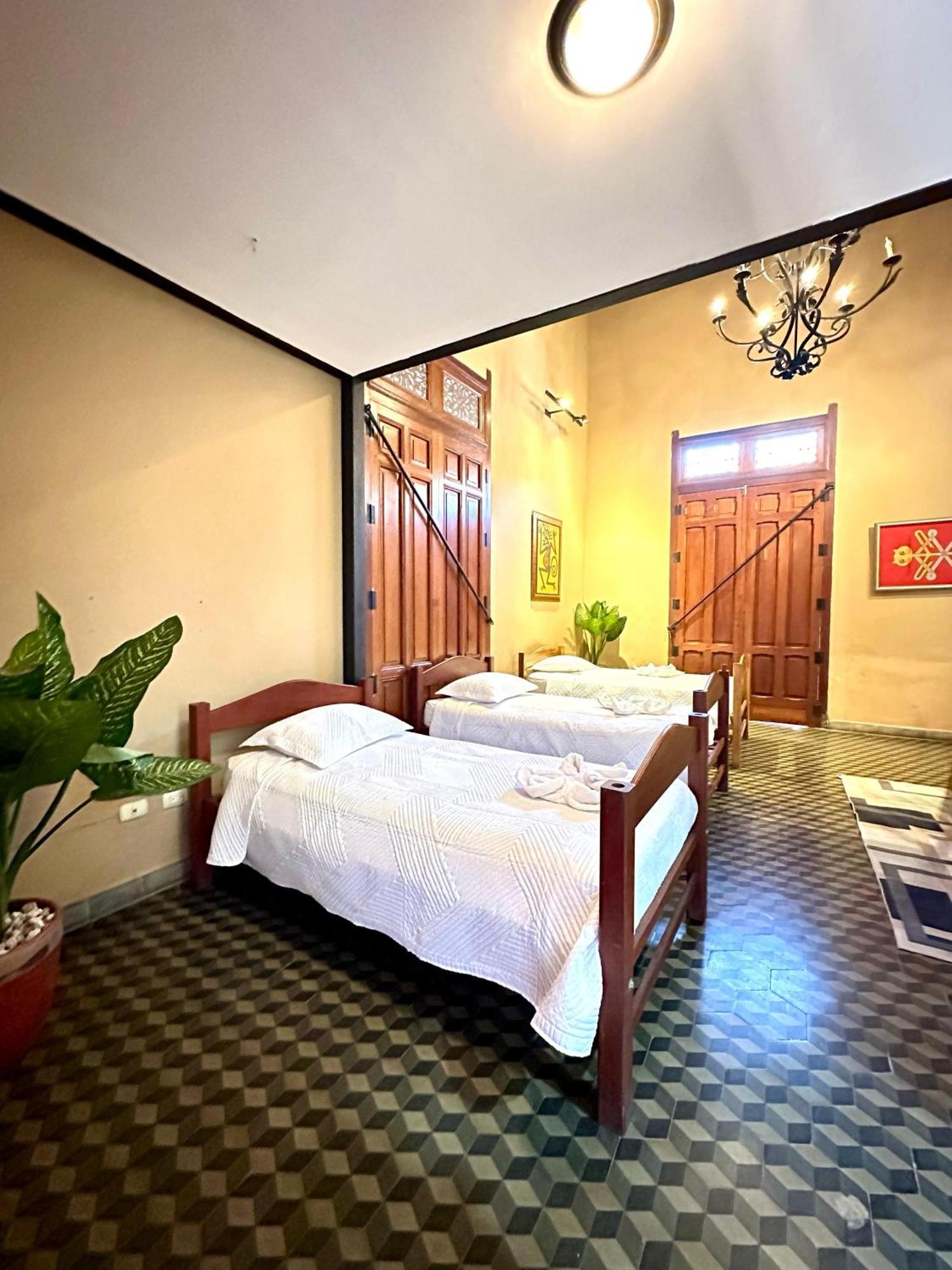 Hotel Colonial Victonella Granada Exteriér fotografie
